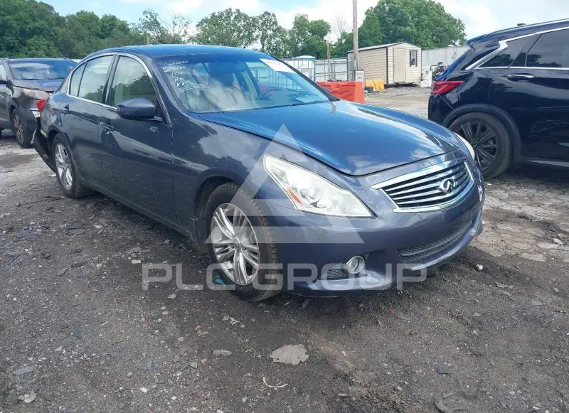 2011 Infinity G37 фото