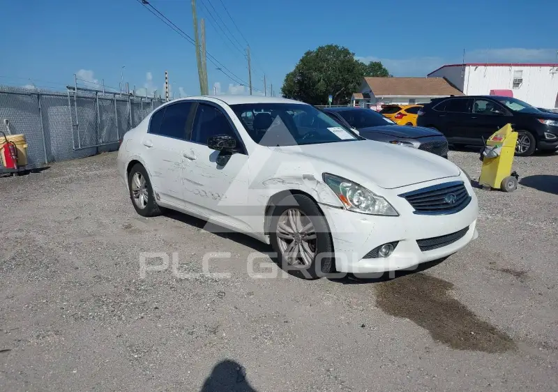 2011 Infinity G37 фото