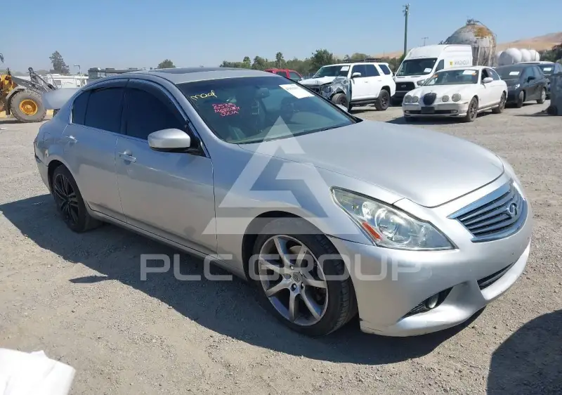 2011 Infinity G37 фото