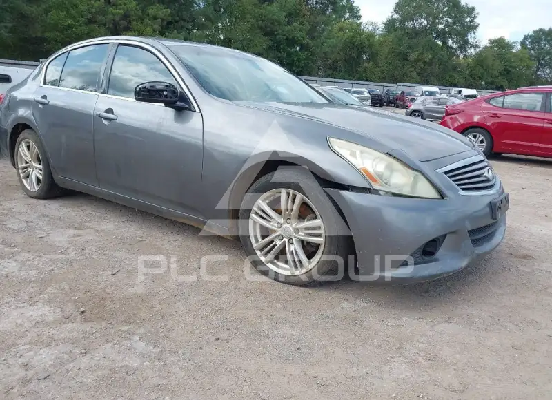 2011 Infinity G37 фото