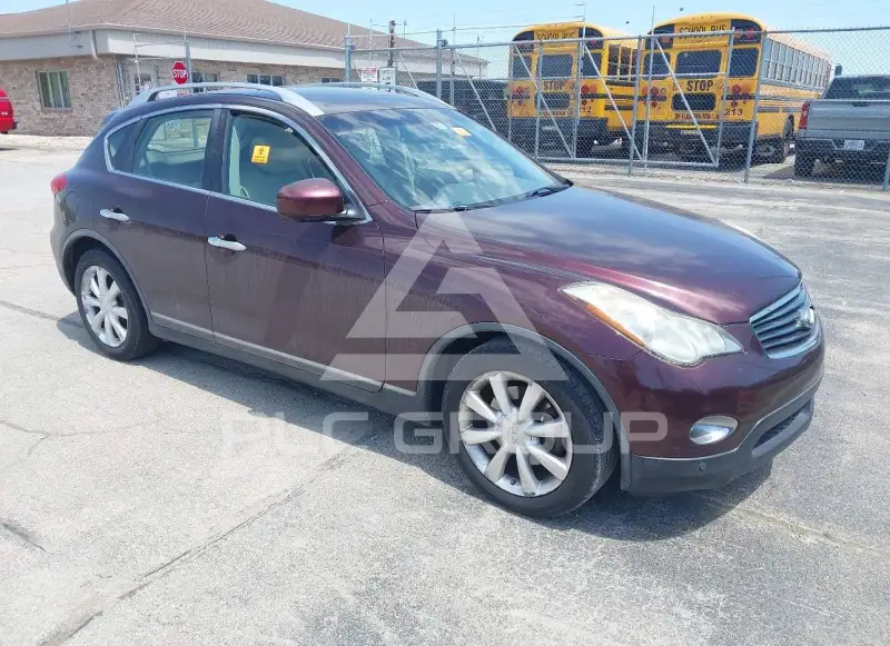 2011 Infinity EX35 photo