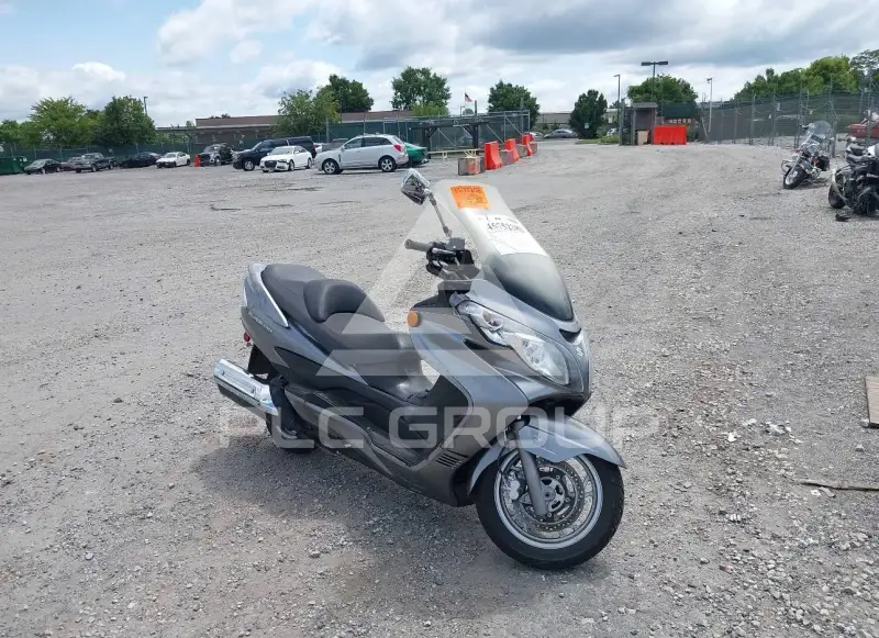 2011 Suzuki AN400 фото