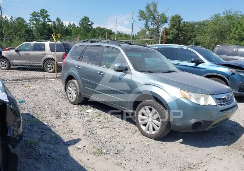 2011 Subaru Forester photo