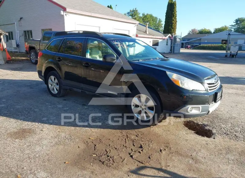 2011 Subaru Outback photo
