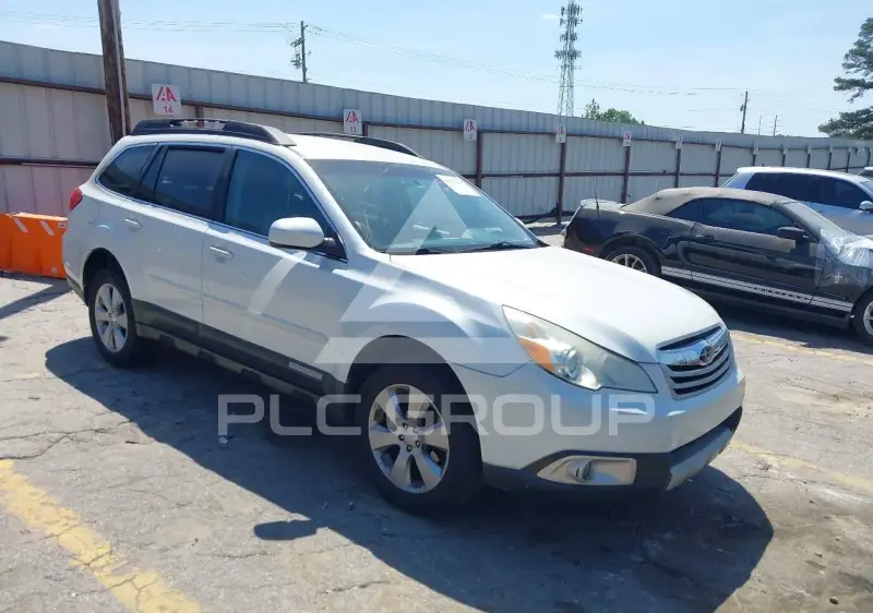 2011 Subaru Outback фото