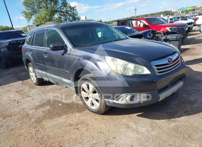 2011 Subaru Outback photo