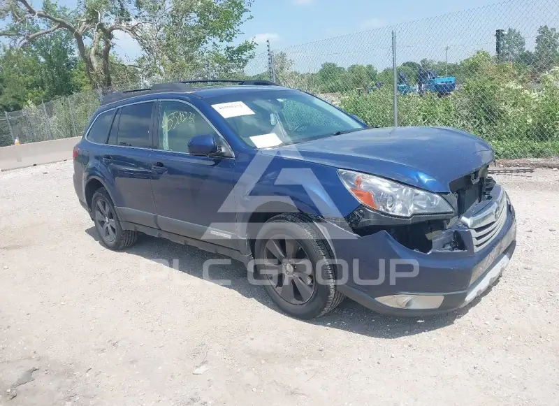2011 Subaru Outback photo