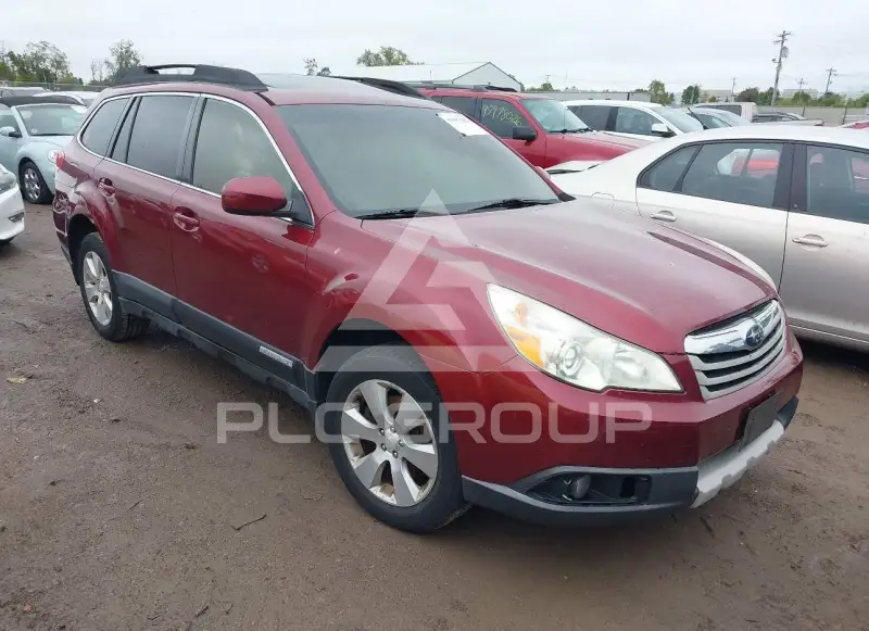 2011 Subaru Outback photo