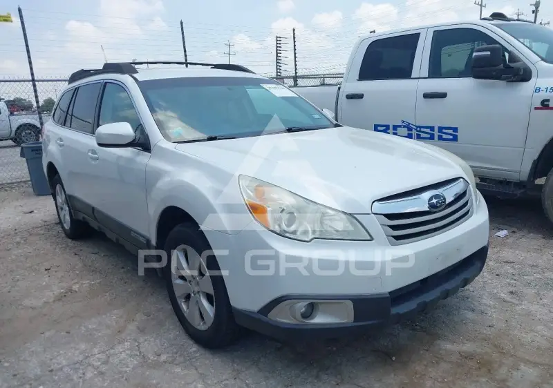 2011 Subaru Outback фото