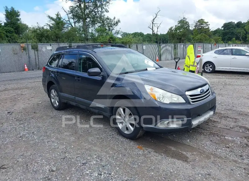 2011 Subaru Outback photo
