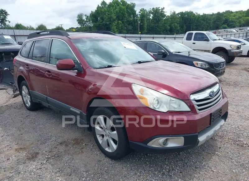 2011 Subaru Outback photo