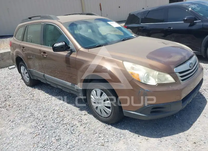 2011 Subaru Outback photo