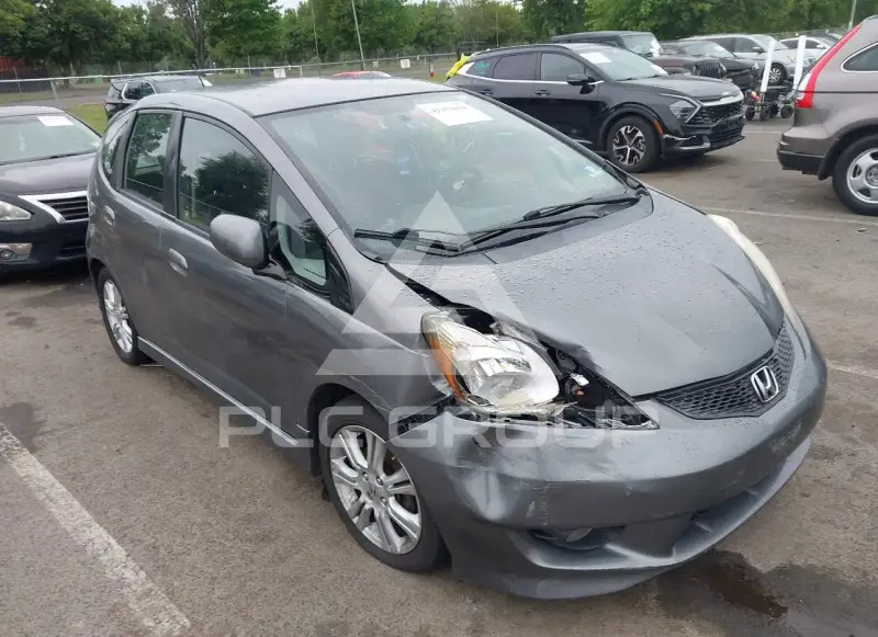 2011 Honda FIT photo