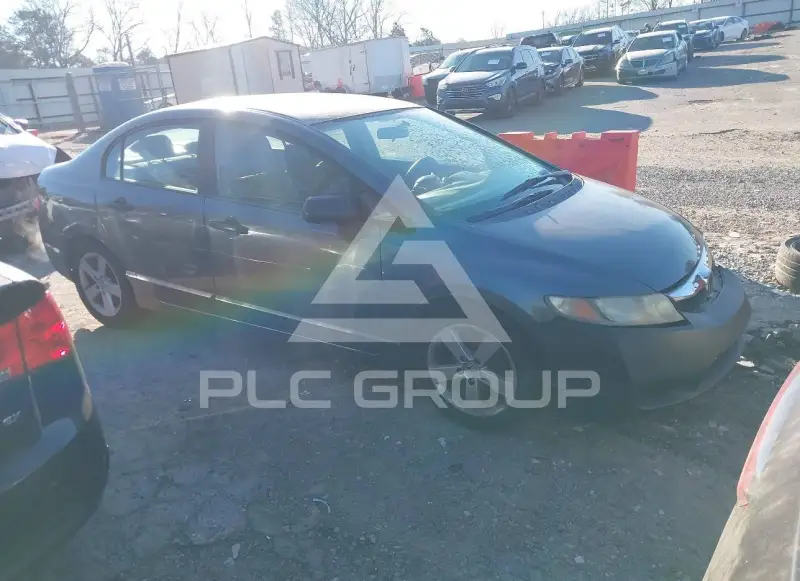2011 Honda CIVIC фото