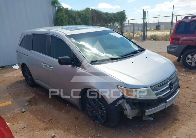 2011 Honda ODYSSEY фото