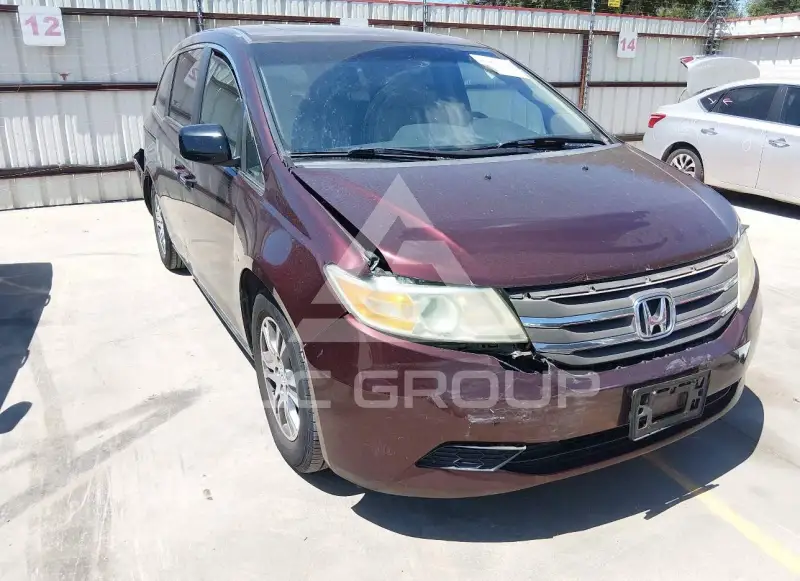 2011 Honda ODYSSEY фото