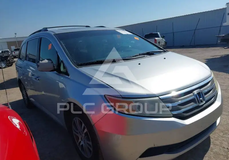 2011 Honda ODYSSEY photo