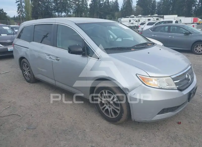 2011 Honda ODYSSEY фото