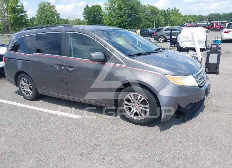 2011 Honda ODYSSEY photo
