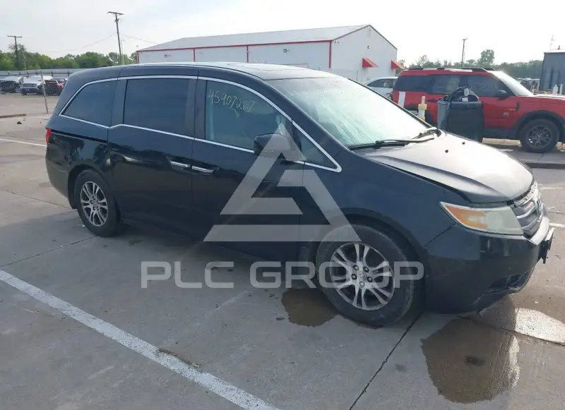 2011 Honda ODYSSEY фото