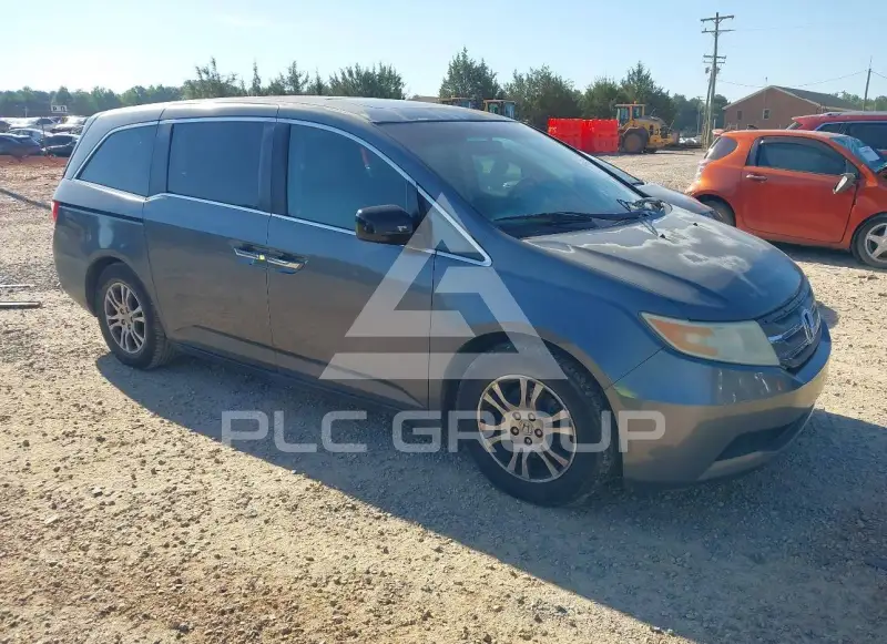 2011 Honda ODYSSEY фото