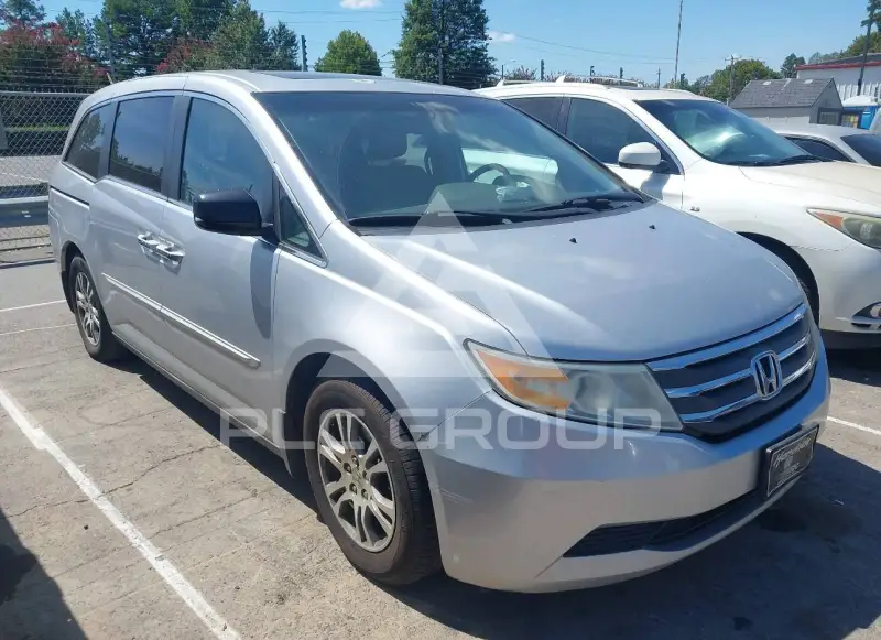 2011 Honda ODYSSEY photo