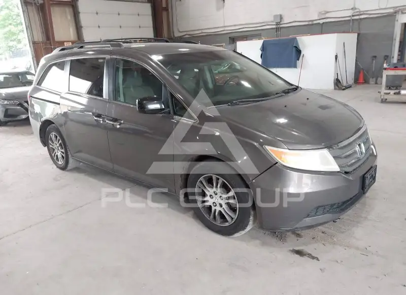 2011 Honda ODYSSEY фото