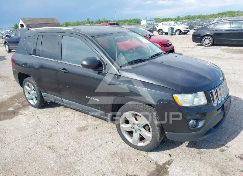 2011 Jeep COMPASS фото