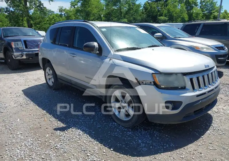 2011 Jeep COMPASS фото