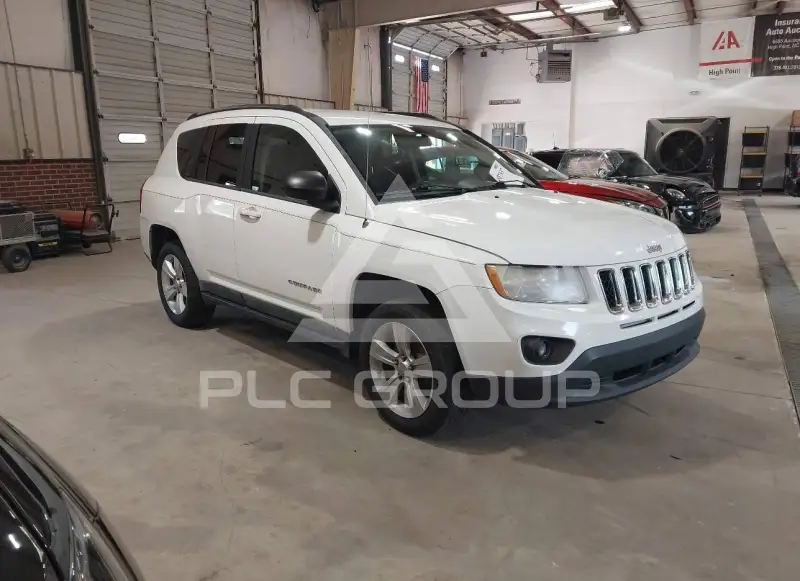 2011 Jeep COMPASS фото