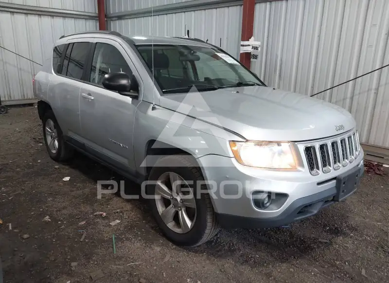 2011 Jeep COMPASS фото