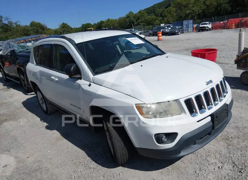2011 Jeep COMPASS photo