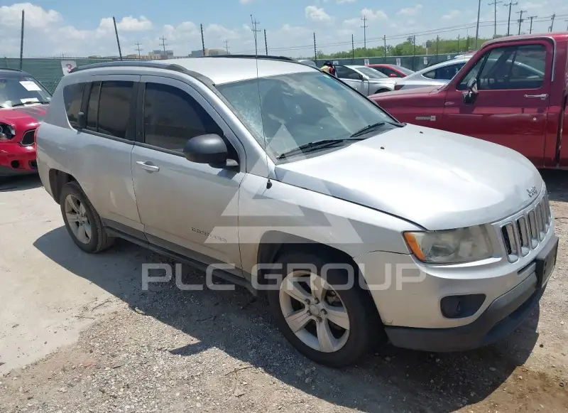 2011 Jeep COMPASS photo