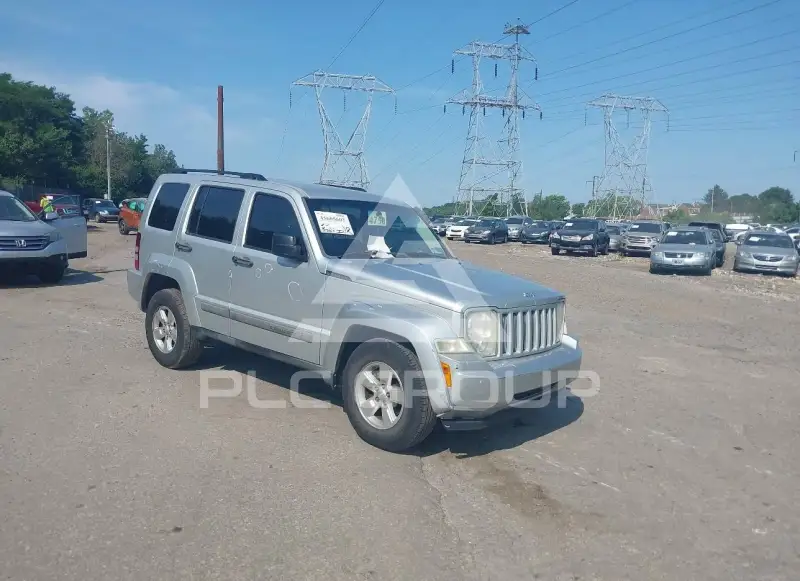 2011 Jeep LIBERTY фото