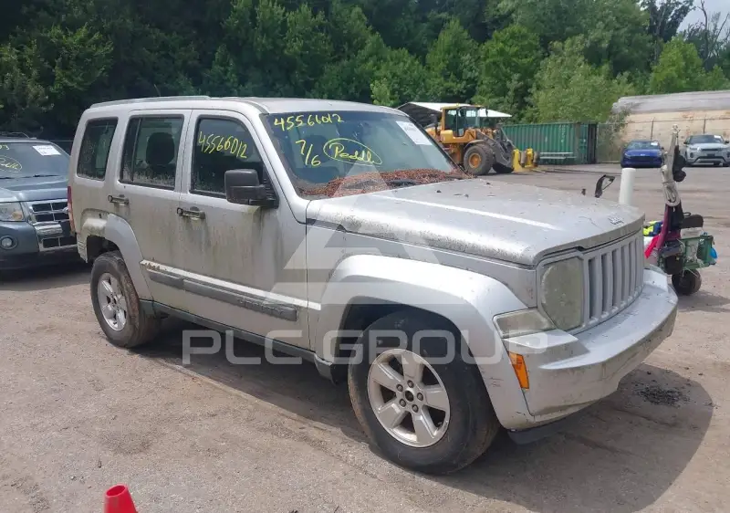 2011 Jeep LIBERTY photo