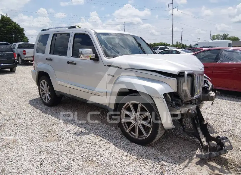 2011 Jeep LIBERTY фото