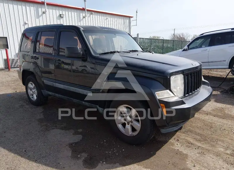 2011 Jeep LIBERTY фото