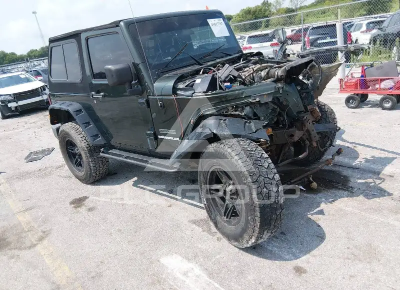 2011 Jeep WRANGLER фото