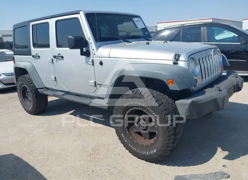 2011 Jeep WRANGLER фото
