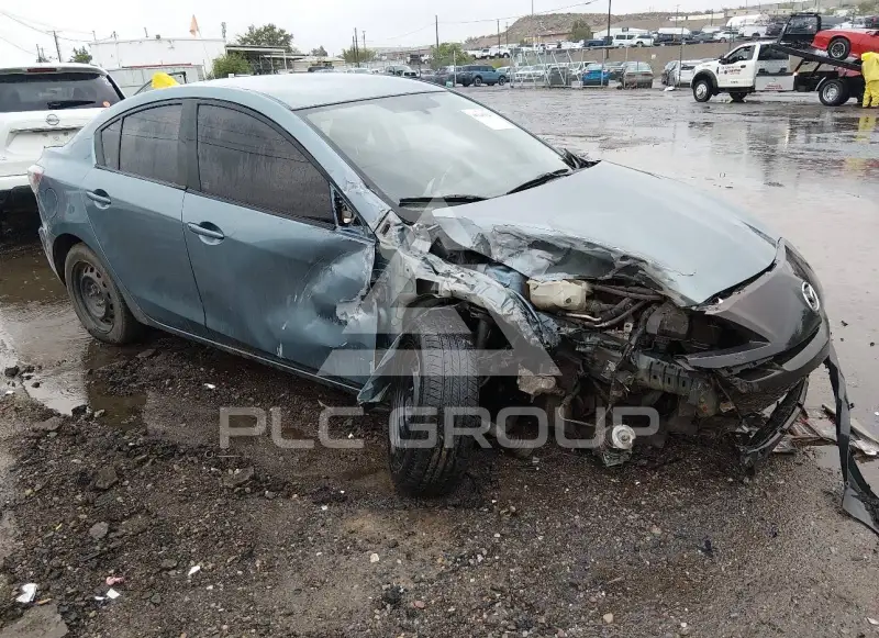 2011 Mazda 3 photo