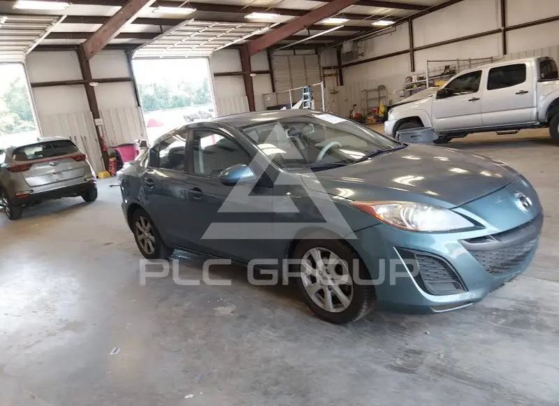 2011 Mazda 3 фото