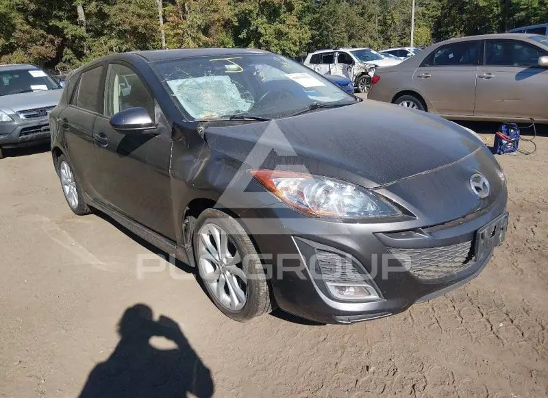 2011 Mazda 3 photo