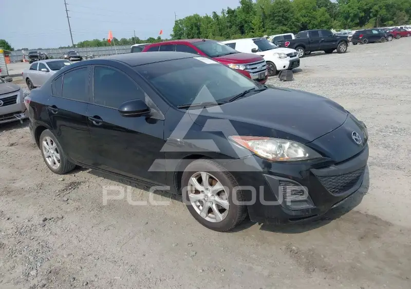 2011 Mazda 3 photo