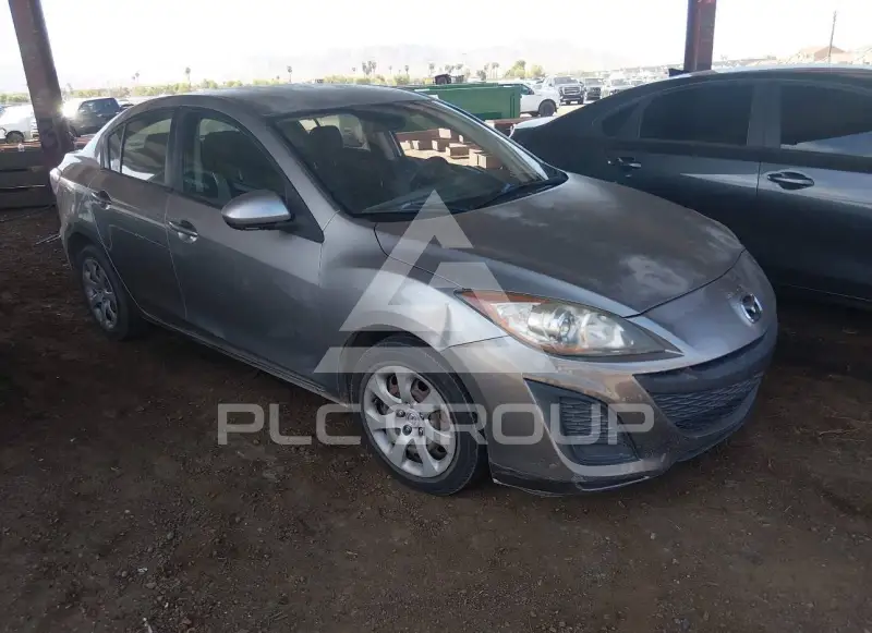 2011 Mazda 3 photo