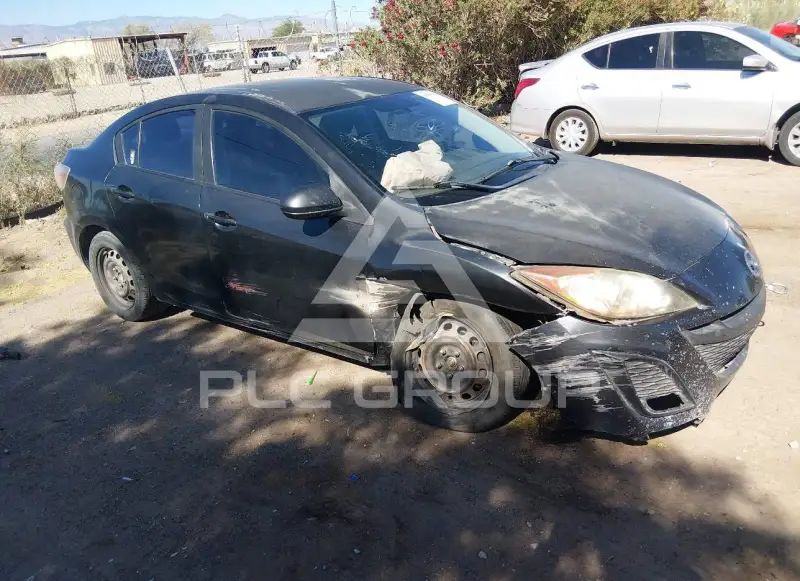 2011 Mazda 3 photo