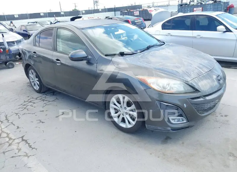 2011 Mazda 3 photo
