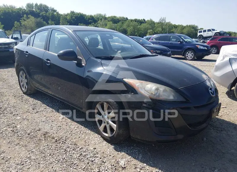 2011 Mazda 3 photo