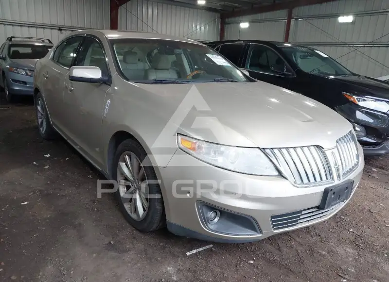 2011 Lincoln MKS фото