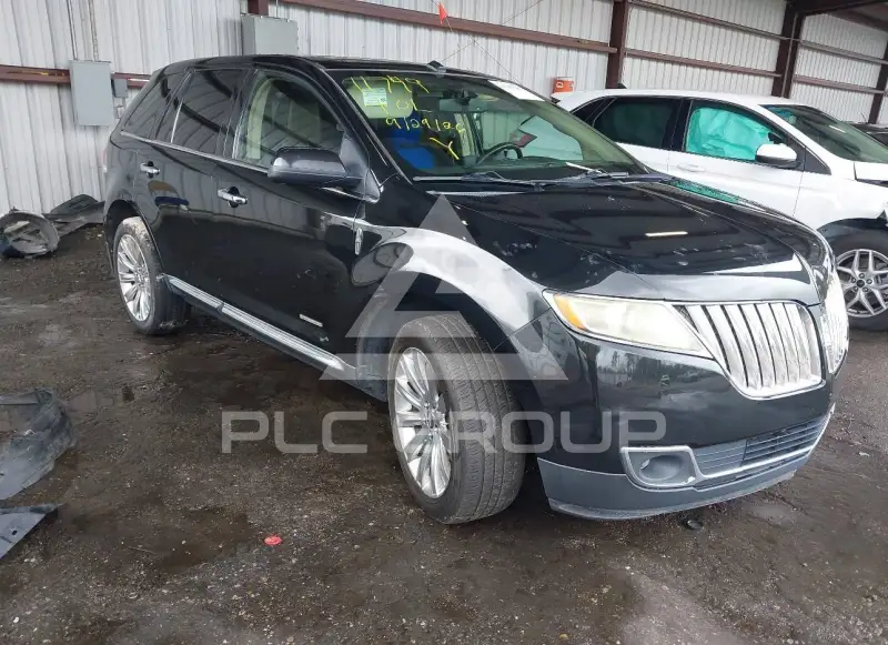 2011 Lincoln MKX photo