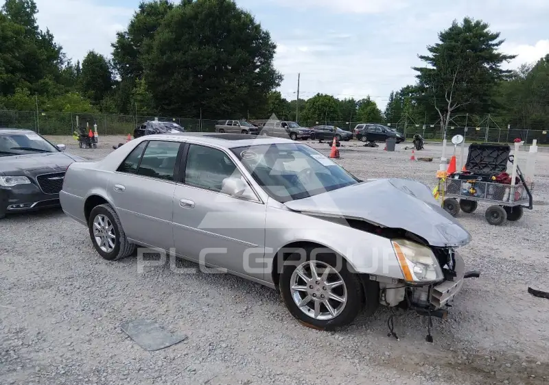 2011 Cadillac DTS фото